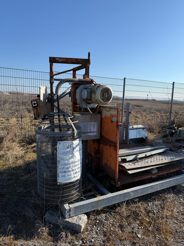 Ebbs+Radinger Lastenaufzug ZL600 - Работна площадка: снимка 1 Ebbs+Radinger Lastenaufzug ZL600 - Работна площадка: снимка 1