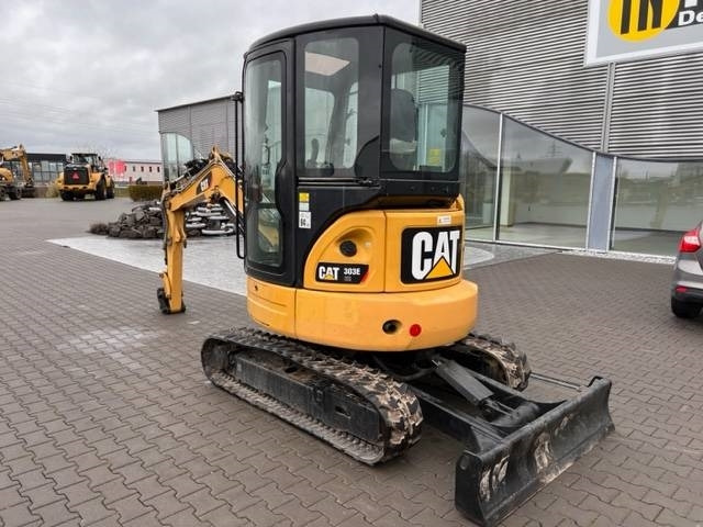 CAT 303 E CR - Мини багер: снимка 2 CAT 303 E CR - Мини багер: снимка 2