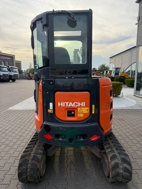 Hitachi ZX 33 U-5A CLR - Мини багер: снимка 4 Hitachi ZX 33 U-5A CLR - Мини багер: снимка 4