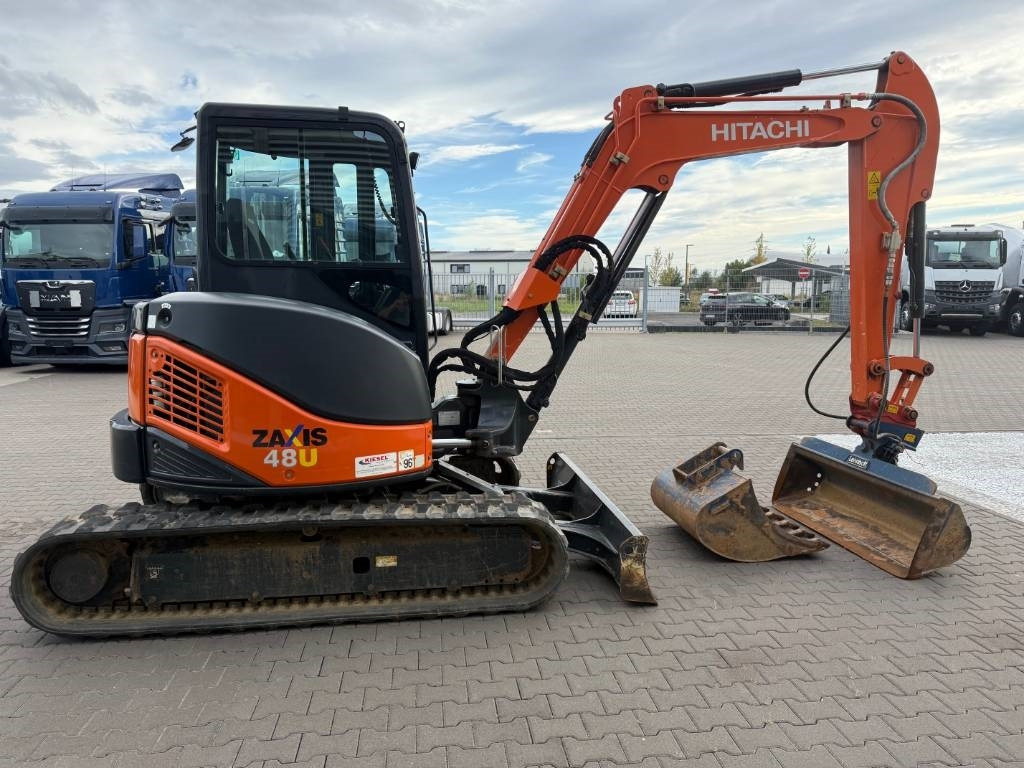 Hitachi ZX 48 U-3 CLR - Мини багер: снимка 4 Hitachi ZX 48 U-3 CLR - Мини багер: снимка 4
