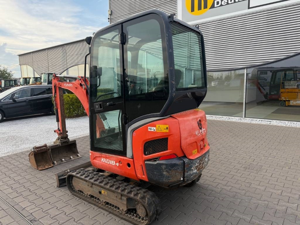 Kubota KX 018-4 - Мини багер: снимка 2 Kubota KX 018-4 - Мини багер: снимка 2