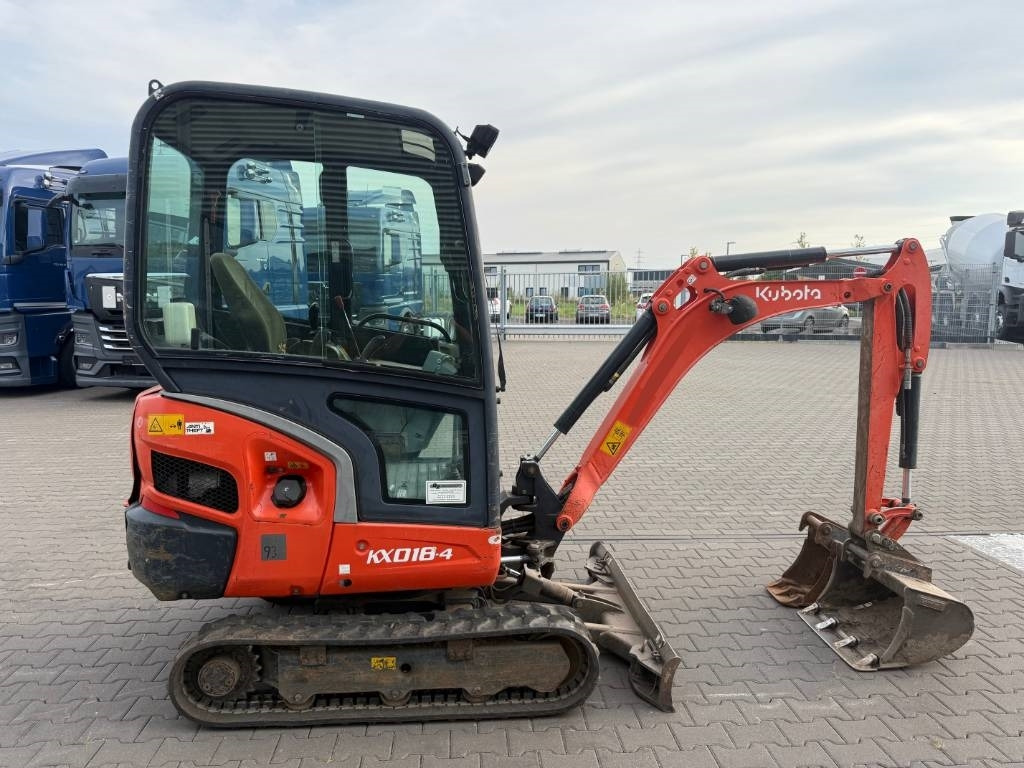 Kubota KX 018-4 - Мини багер: снимка 4 Kubota KX 018-4 - Мини багер: снимка 4