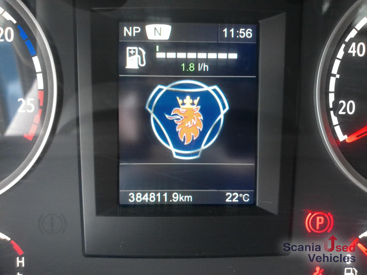 SCANIA R 450 LB6x2*4MNA - Камион за коне: снимка 3 SCANIA R 450 LB6x2*4MNA - Камион за коне: снимка 3