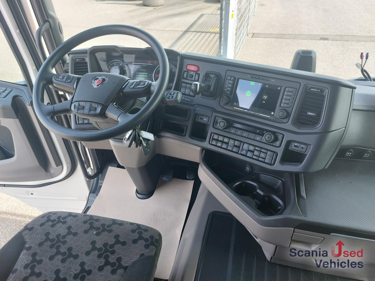 SCANIA R 450 A4x2NA - 2-Kreis-Hydraulik - Влекач: снимка 3 SCANIA R 450 A4x2NA - 2-Kreis-Hydraulik - Влекач: снимка 3