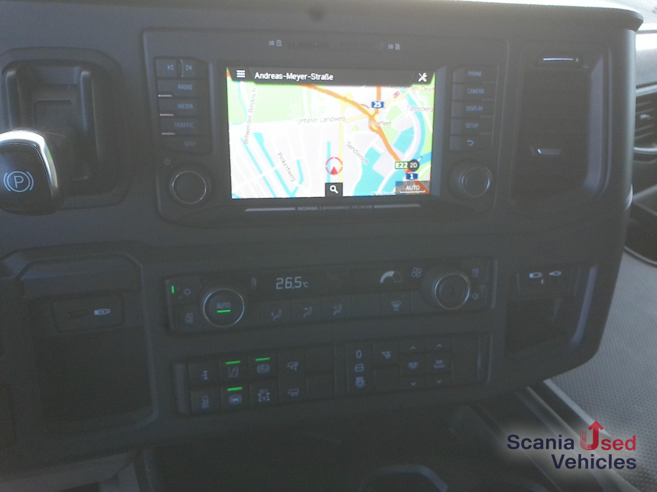 SCANIA R 460 A4x2NA - Влекач: снимка 3 SCANIA R 460 A4x2NA - Влекач: снимка 3