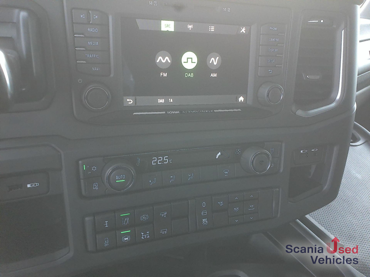 SCANIA R 460 A4x2NA - Влекач: снимка 4 SCANIA R 460 A4x2NA - Влекач: снимка 4