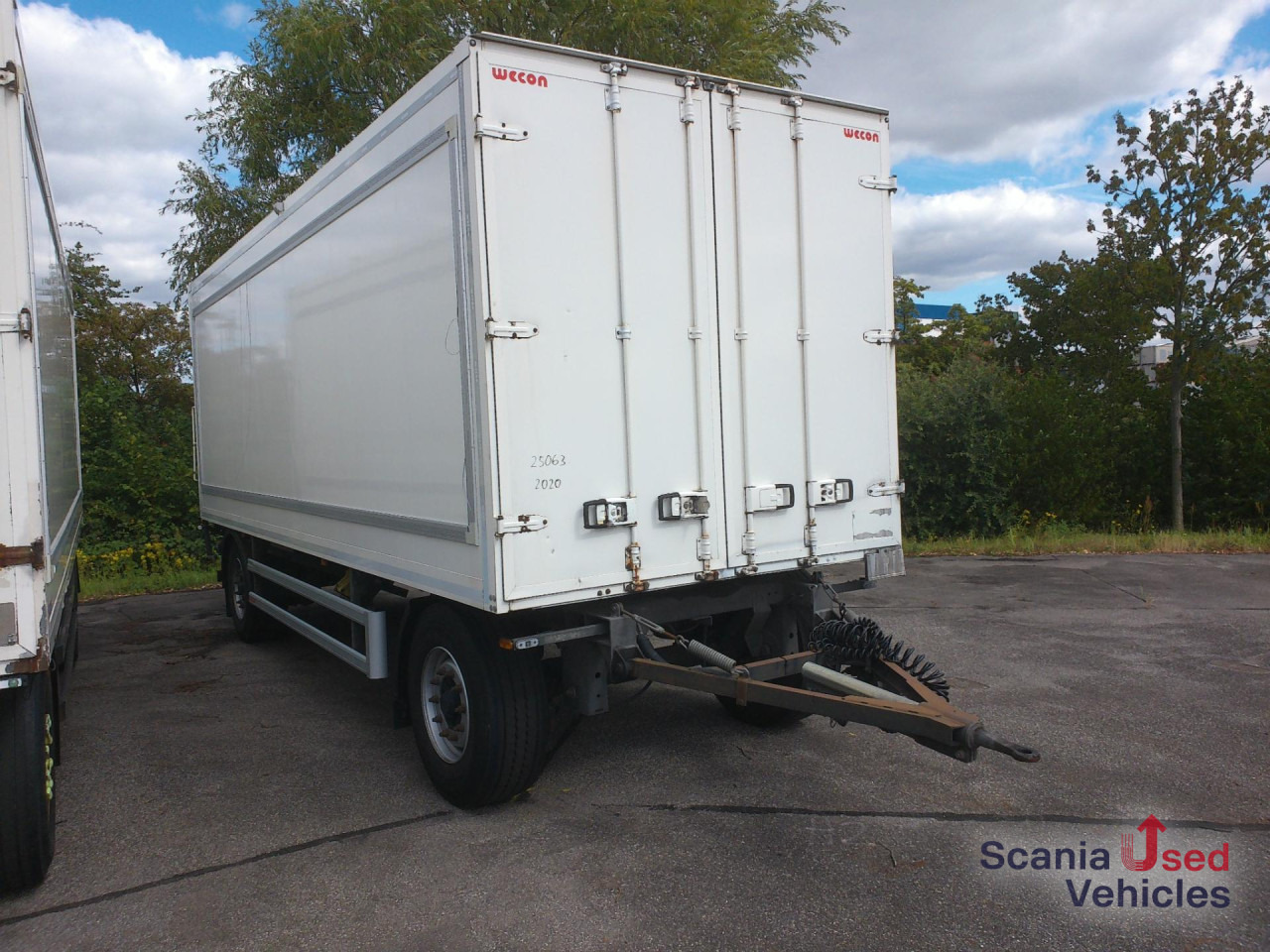 WECON Durchlader mit LBW Palfinger/MBB 2,0T - Затворена каросерия ремарке: снимка 1 WECON Durchlader mit LBW Palfinger/MBB 2,0T - Затворена каросерия ремарке: снимка 1