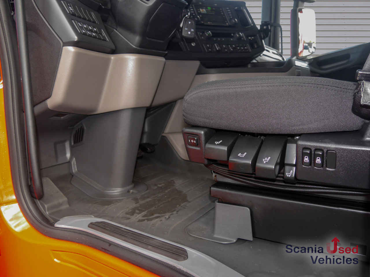 SCANIA R 410 B6x2*4LB Jumbo, Lenkachse, Standklima - Контейнеровоз/ Сменна каросерия камион: снимка 3 SCANIA R 410 B6x2*4LB Jumbo, Lenkachse, Standklima - Контейнеровоз/ Сменна каросерия камион: снимка 3