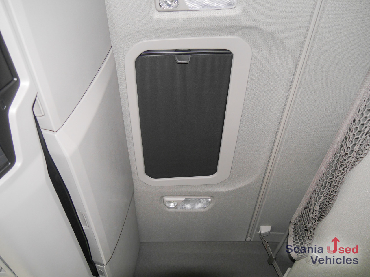 SCANIA R 460 A4x2EB - SUPER - - Влекач: снимка 3 SCANIA R 460 A4x2EB - SUPER - - Влекач: снимка 3