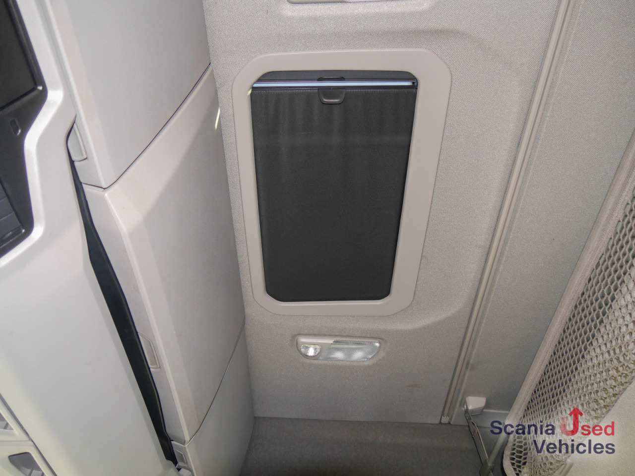 SCANIA R 460 A4x2EB - SUPER - - Влекач: снимка 3 SCANIA R 460 A4x2EB - SUPER - - Влекач: снимка 3