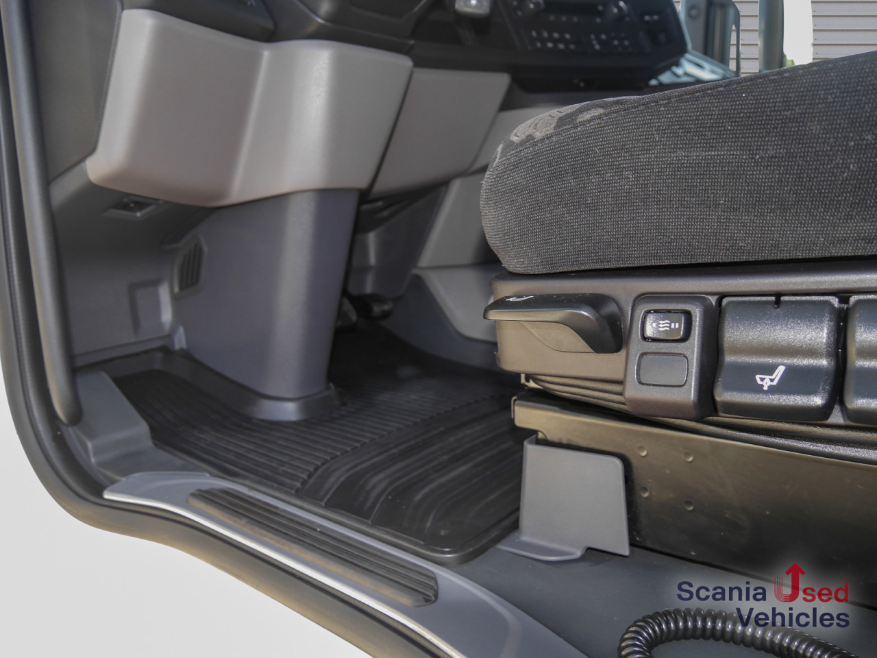 SCANIA R 460 A4x2NA - SUPER - - Влекач: снимка 3 SCANIA R 460 A4x2NA - SUPER - - Влекач: снимка 3