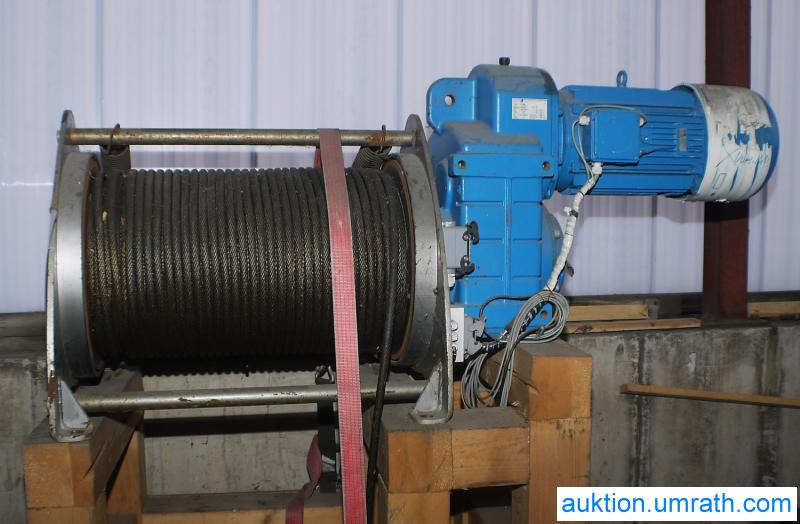 Оборудване за гаражи/ Работилници Dachkran Inotec FB7a&b Pfaff Seilwinde 031148622 130 Meter Seillänge 2 to Hublast: снимка 1