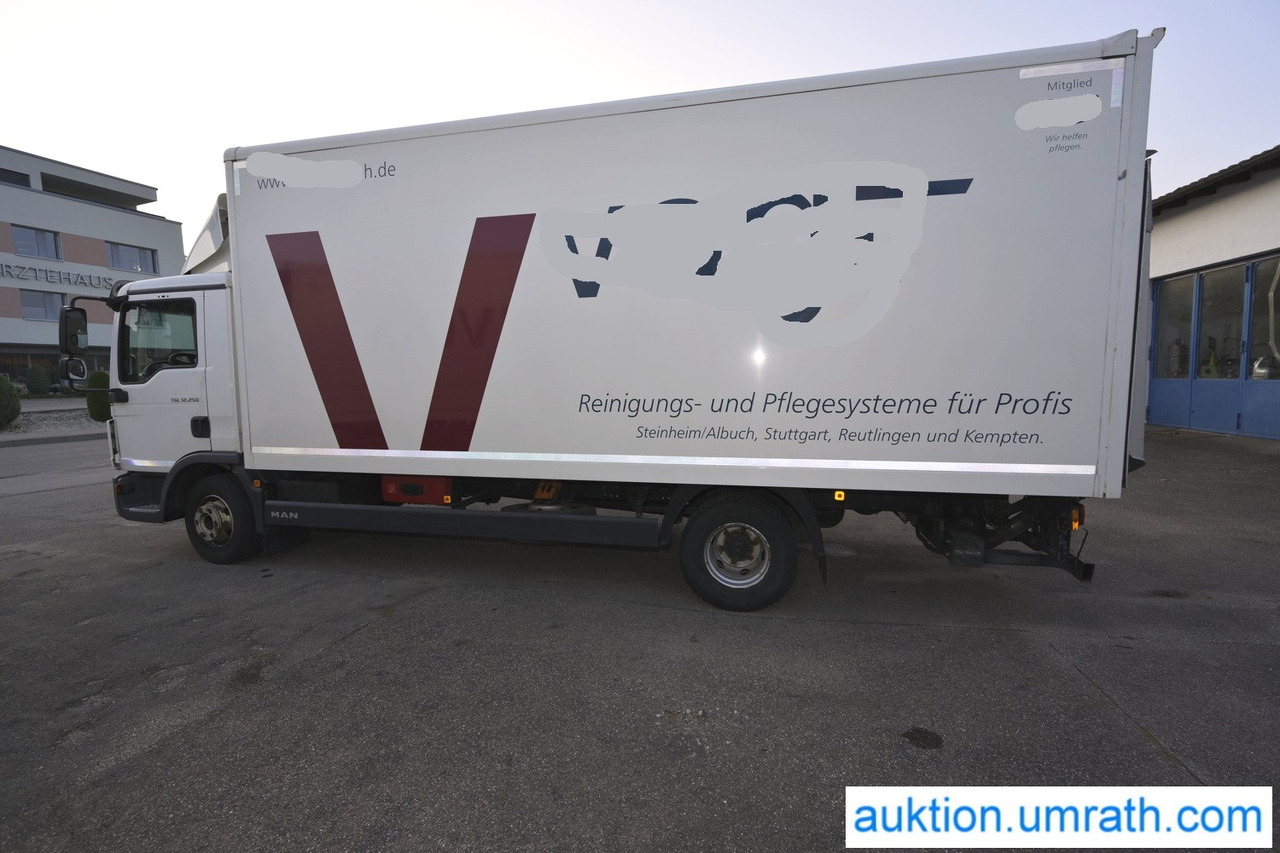 Лизинг на MAN (V182) TGL 12.250 4x2 L/BL Koffer Ladebordwand Klimaautomatik NAVI Luftfederung Automatikgetriebe EURO 6 MAN (V182) TGL 12.250 4x2 L/BL Koffer Ladebordwand Klimaautomatik NAVI Luftfederung Automatikgetriebe EURO 6: снимка 12