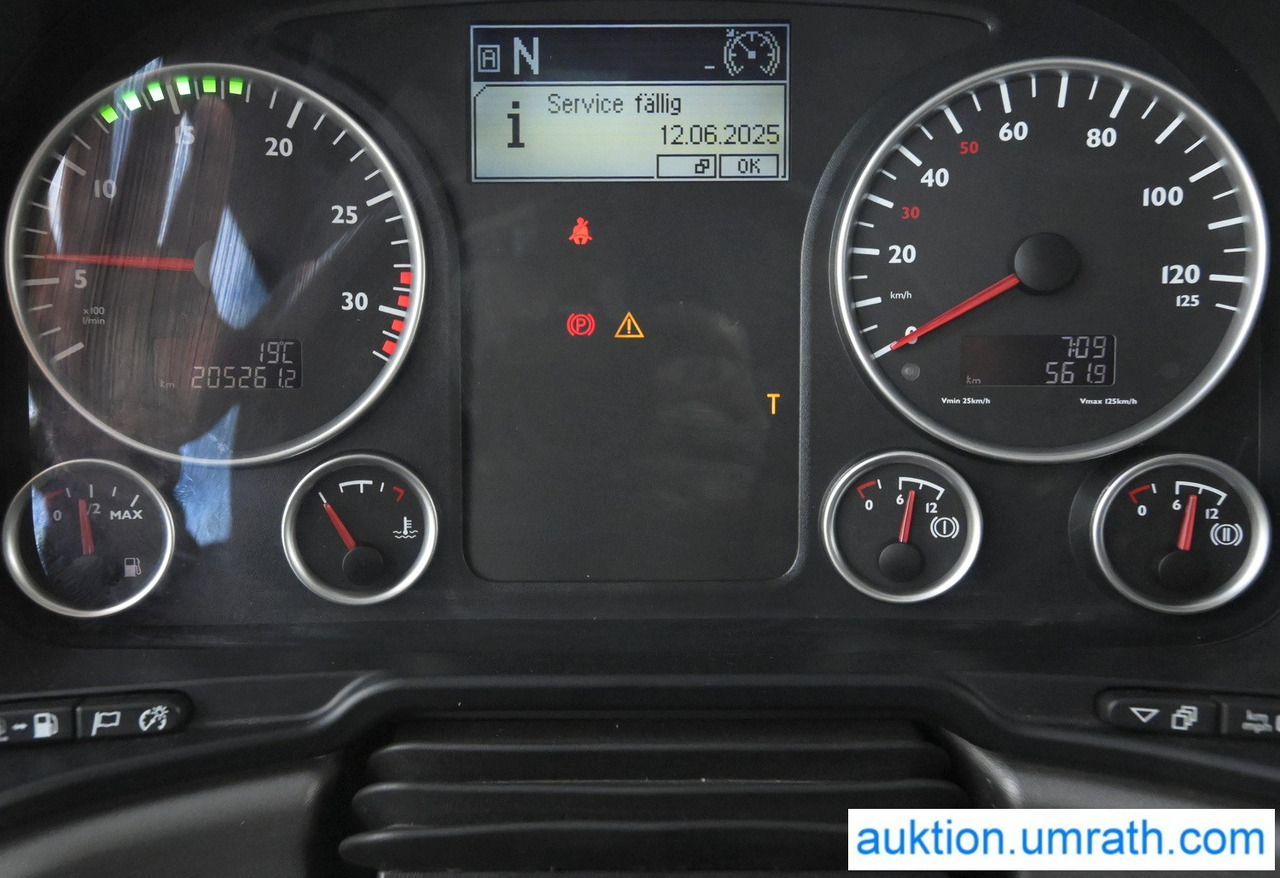 Лизинг на MAN (V182) TGL 12.250 4x2 L/BL Koffer Ladebordwand Klimaautomatik NAVI Luftfederung Automatikgetriebe EURO 6 MAN (V182) TGL 12.250 4x2 L/BL Koffer Ladebordwand Klimaautomatik NAVI Luftfederung Automatikgetriebe EURO 6: снимка 21