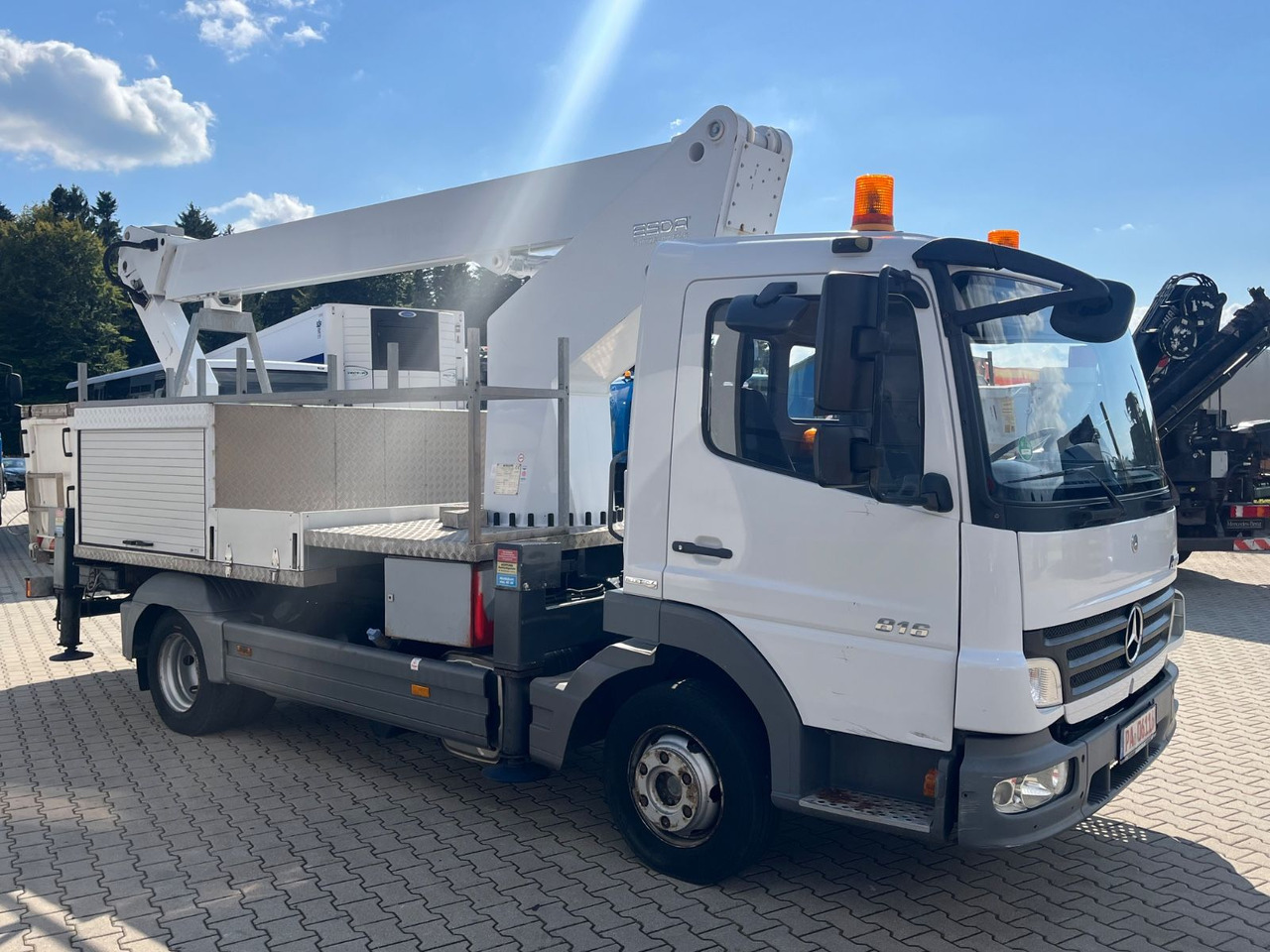 Mercedes-Benz Atego 816 ESDA TG 1800 Steiger 1000V isoliert - Автовишка: снимка 4 Mercedes-Benz Atego 816 ESDA TG 1800 Steiger 1000V isoliert - Автовишка: снимка 4