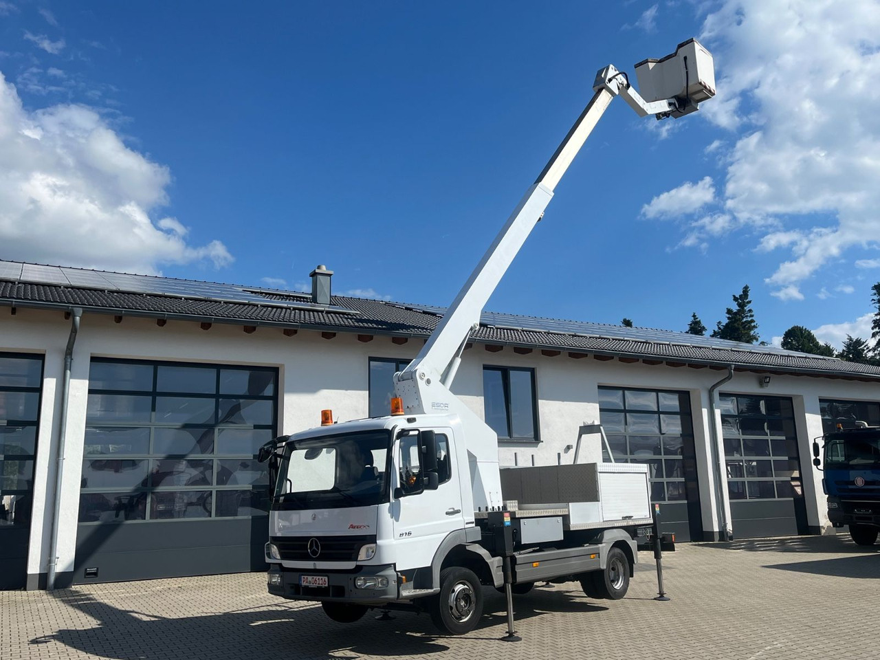 Mercedes-Benz Atego 816 ESDA TG 1800 Steiger 1000V isoliert - Автовишка: снимка 1 Mercedes-Benz Atego 816 ESDA TG 1800 Steiger 1000V isoliert - Автовишка: снимка 1