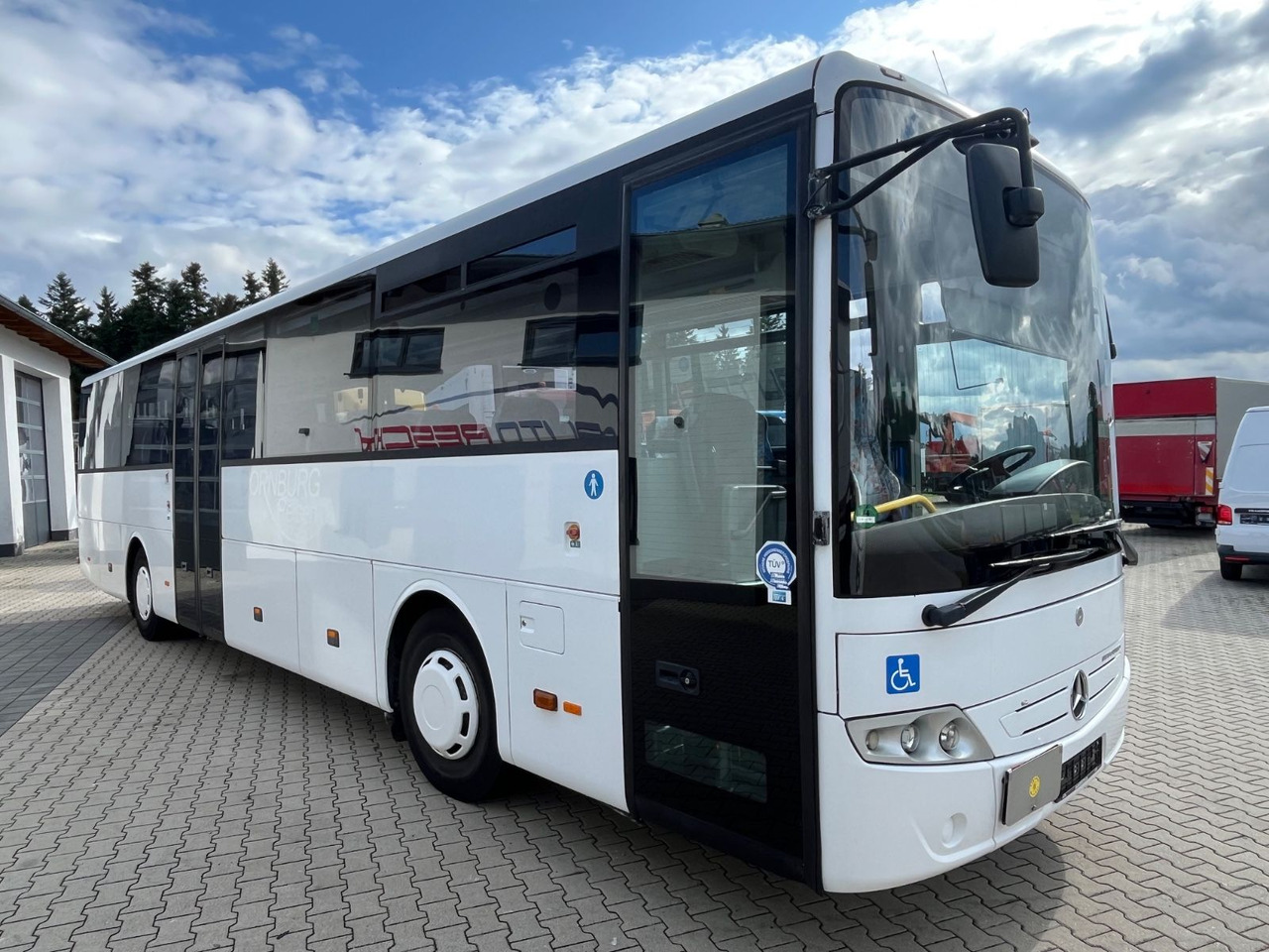 Mercedes-Benz Intouro Euro 5 - Междуградски автобус: снимка 2 Mercedes-Benz Intouro Euro 5 - Междуградски автобус: снимка 2