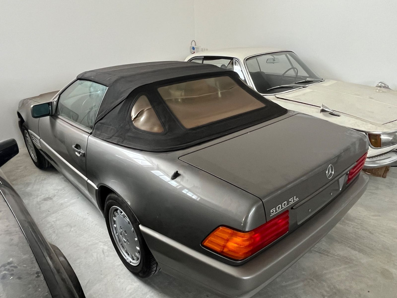 Mercedes-Benz SL 500 Deutsches Farhzeug aus 1. Hand ca. 60Tkm - Лек автомобил: снимка 3 Mercedes-Benz SL 500 Deutsches Farhzeug aus 1. Hand ca. 60Tkm - Лек автомобил: снимка 3