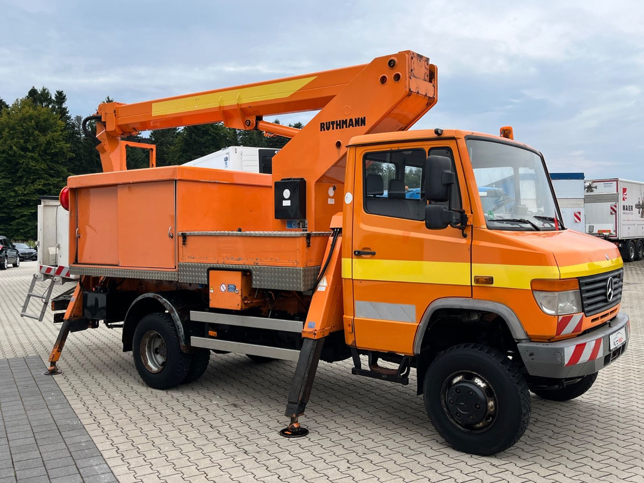 Mercedes-Benz Vario 814 DA 4x4 Ruthmann T 170 - Автовишка: снимка 4 Mercedes-Benz Vario 814 DA 4x4 Ruthmann T 170 - Автовишка: снимка 4