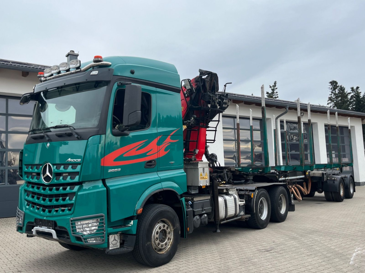 Mercedes-Benz Arocs 2663 6x4 mit Epsilon S260Z Langholzkran - Влекач: снимка 5 Mercedes-Benz Arocs 2663 6x4 mit Epsilon S260Z Langholzkran - Влекач: снимка 5