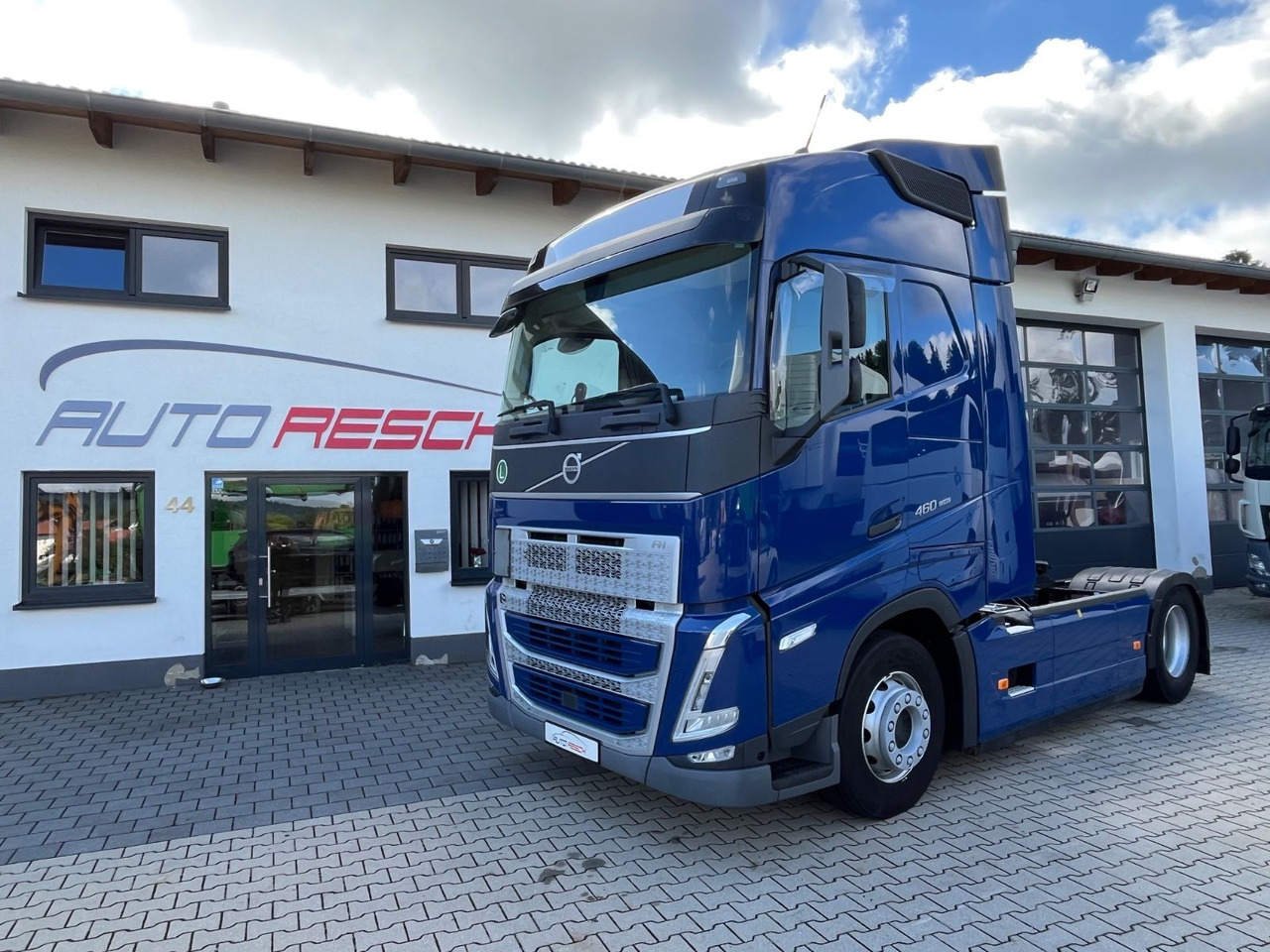 Volvo FH 460 I-SAVE ACC LED neues Modell - Влекач: снимка 1 Volvo FH 460 I-SAVE ACC LED neues Modell - Влекач: снимка 1