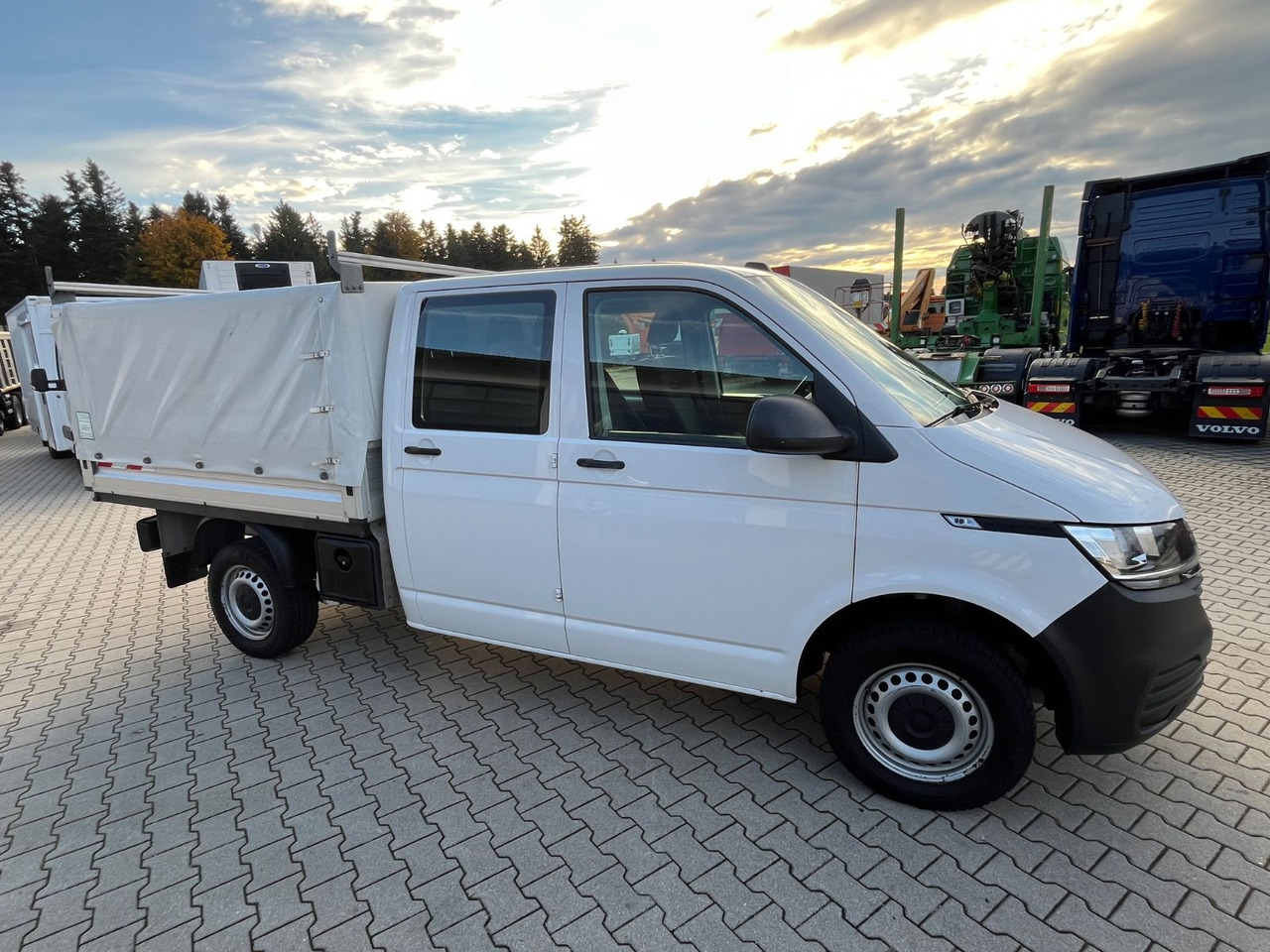 Volkswagen T6.1 DOKA Pritsche 4x4 Sperre Standheizung - Брезентов бус, Бус с двойна кабина: снимка 4 Volkswagen T6.1 DOKA Pritsche 4x4 Sperre Standheizung - Брезентов бус, Бус с двойна кабина: снимка 4