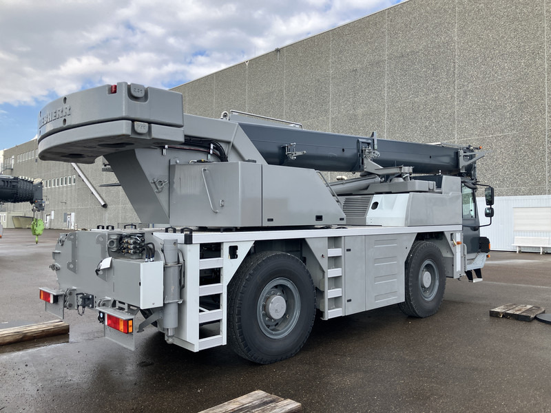 Liebherr LTM 1030-2.1 - Автокран: снимка 2 Liebherr LTM 1030-2.1 - Автокран: снимка 2