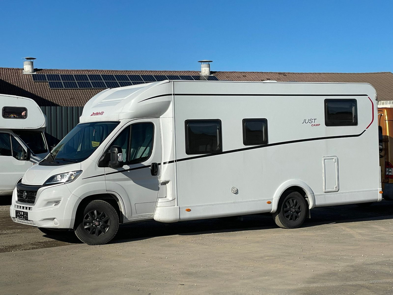 Dethleffs Just T 7052 EB mit Hubbett,Fiat - Полуинтегриран кемпер: снимка 4 Dethleffs Just T 7052 EB mit Hubbett,Fiat - Полуинтегриран кемпер: снимка 4