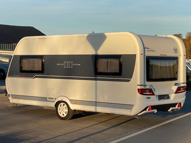 Hobby 495 UL, Einzellbetten, Mover, Vorzelt, - Каравана: снимка 5 Hobby 495 UL, Einzellbetten, Mover, Vorzelt, - Каравана: снимка 5