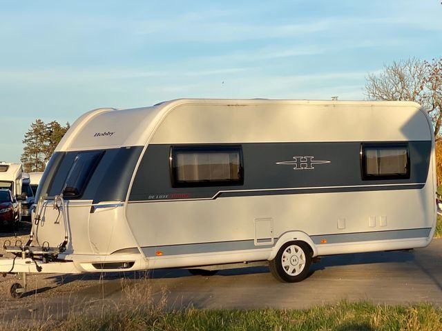 Hobby 495 UL, Einzellbetten, Mover, Vorzelt, - Каравана: снимка 2 Hobby 495 UL, Einzellbetten, Mover, Vorzelt, - Каравана: снимка 2