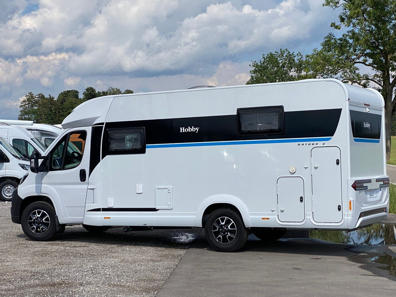 Hobby OnTour C 700 GQ MJ25/MARKISE/RFK/SAFETY-PAKET - Полуинтегриран кемпер: снимка 5 Hobby OnTour C 700 GQ MJ25/MARKISE/RFK/SAFETY-PAKET - Полуинтегриран кемпер: снимка 5