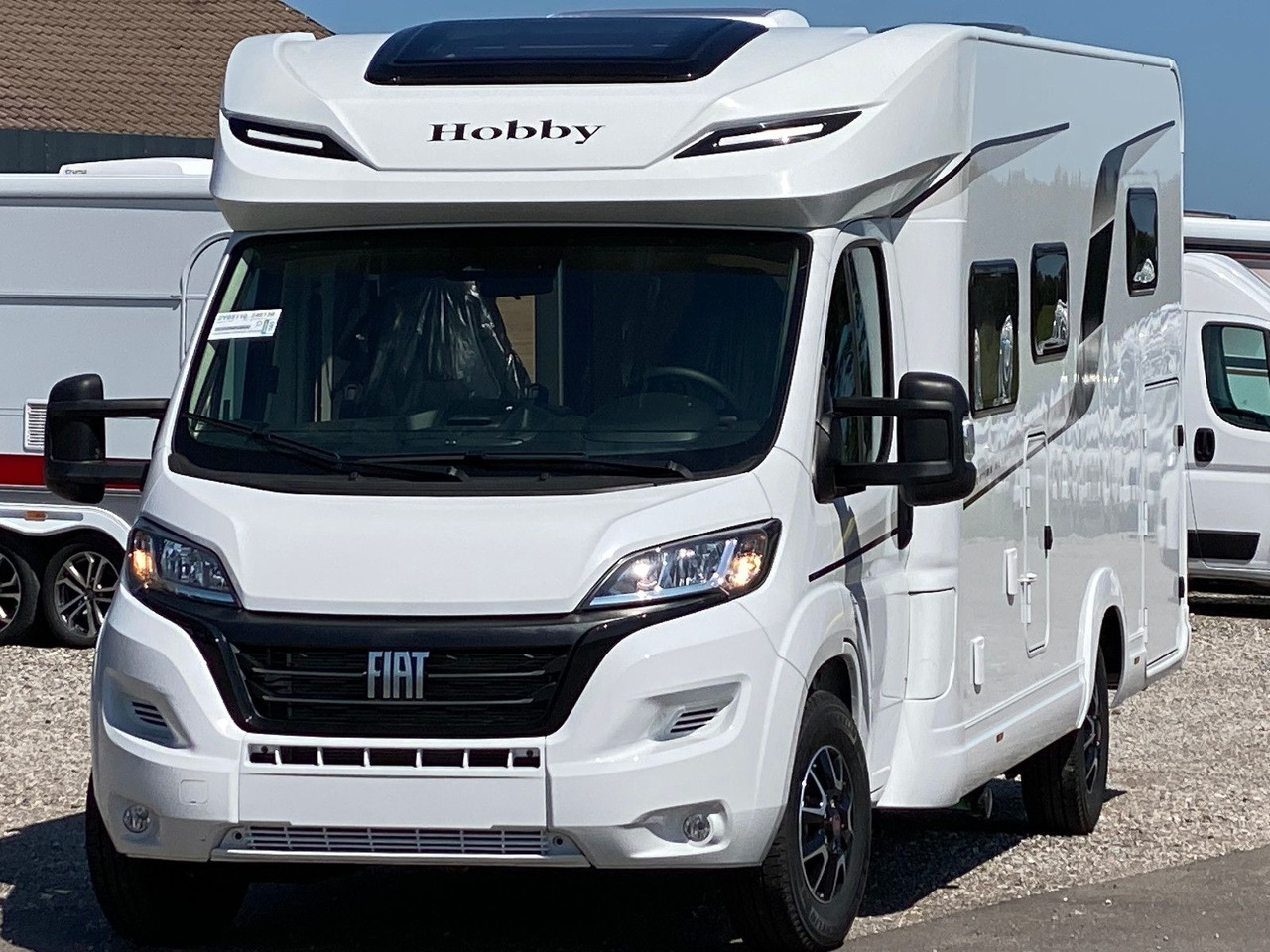 Hobby Optima De Luxe T70 GE - Полуинтегриран кемпер: снимка 3 Hobby Optima De Luxe T70 GE - Полуинтегриран кемпер: снимка 3