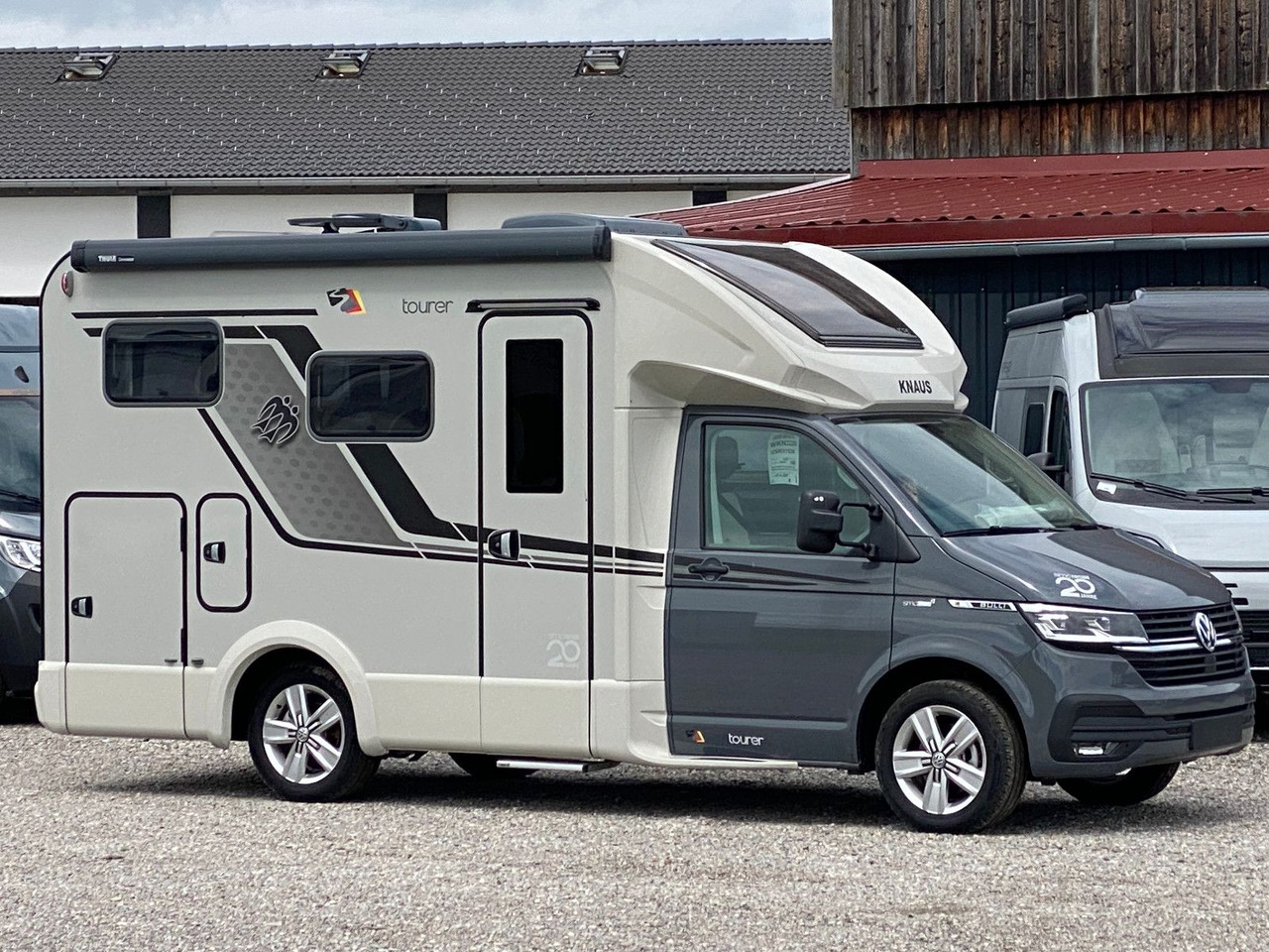 Knaus TOURER Vansation 500 MQ,Solar, AHK,slidebett - Полуинтегриран кемпер: снимка 2 Knaus TOURER Vansation 500 MQ,Solar, AHK,slidebett - Полуинтегриран кемпер: снимка 2