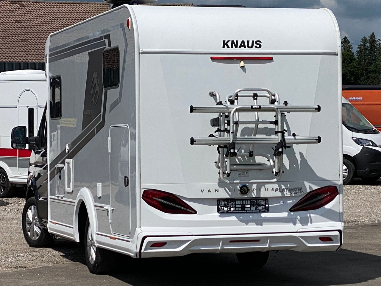 Knaus Van TI PLUS Platinium Selection 650 MEG,Automat - Полуинтегриран кемпер: снимка 5 Knaus Van TI PLUS Platinium Selection 650 MEG,Automat - Полуинтегриран кемпер: снимка 5