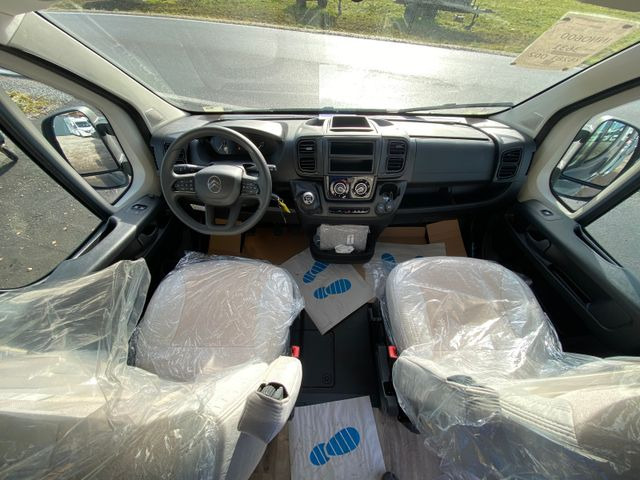 Нови Кемпер ван LMC INNOVAN 600 ,ASD, Aufstelldach,26 Modell,: снимка 18 Нови Кемпер ван LMC INNOVAN 600 ,ASD, Aufstelldach,26 Modell,: снимка 18