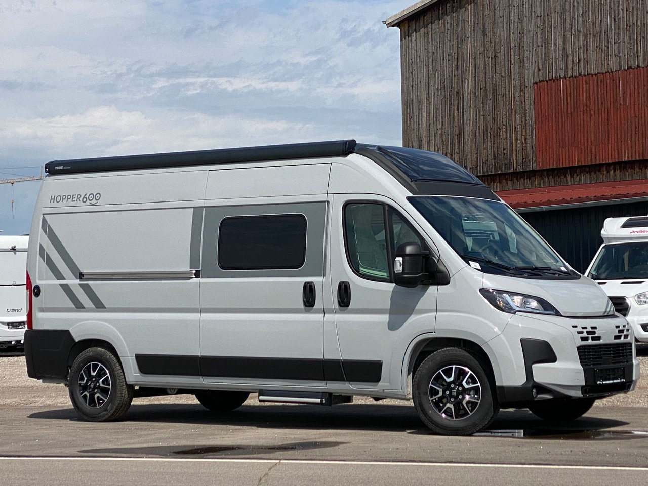LMC INNOVAN 600 ,Dieselheizung,Modell 25,Automatik - Кемпер ван: снимка 4 LMC INNOVAN 600 ,Dieselheizung,Modell 25,Automatik - Кемпер ван: снимка 4