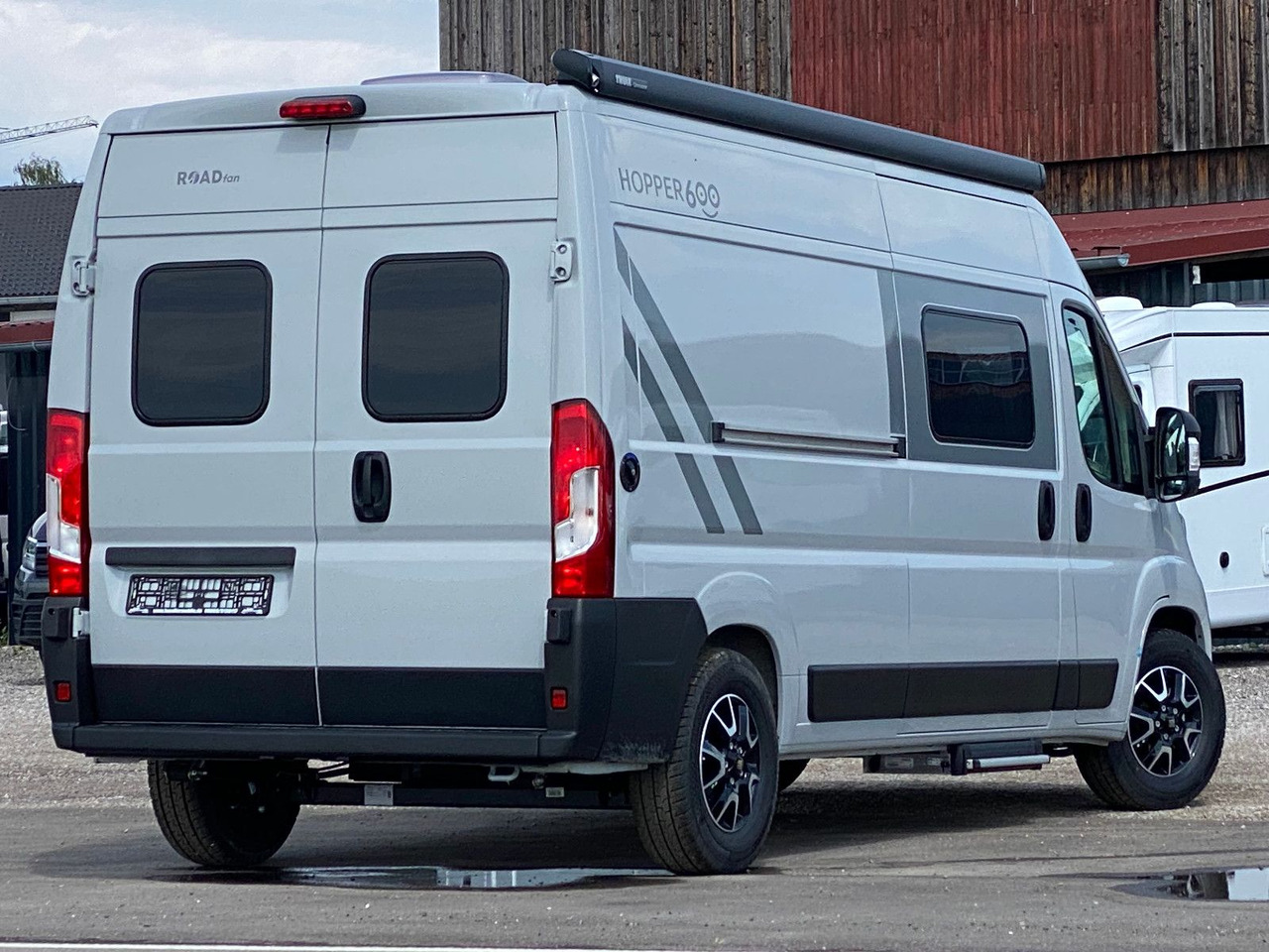 LMC INNOVAN 600 ,Dieselheizung,Modell 25 Skyroof - Кемпер ван: снимка 5 LMC INNOVAN 600 ,Dieselheizung,Modell 25 Skyroof - Кемпер ван: снимка 5