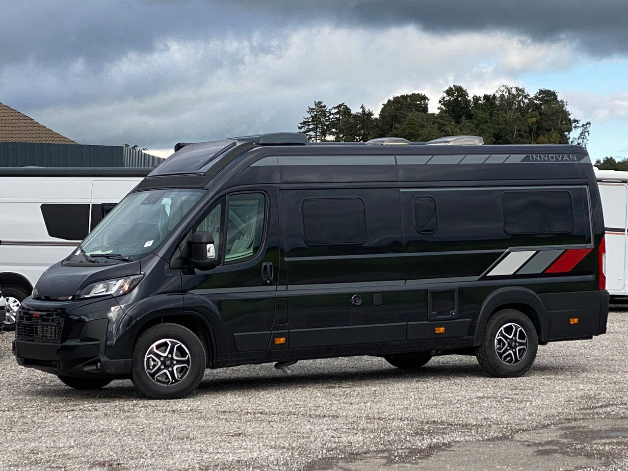 LMC Innovan 640 *2025* Automatik, Chassis Design... - Кемпер ван: снимка 4 LMC Innovan 640 *2025* Automatik, Chassis Design... - Кемпер ван: снимка 4