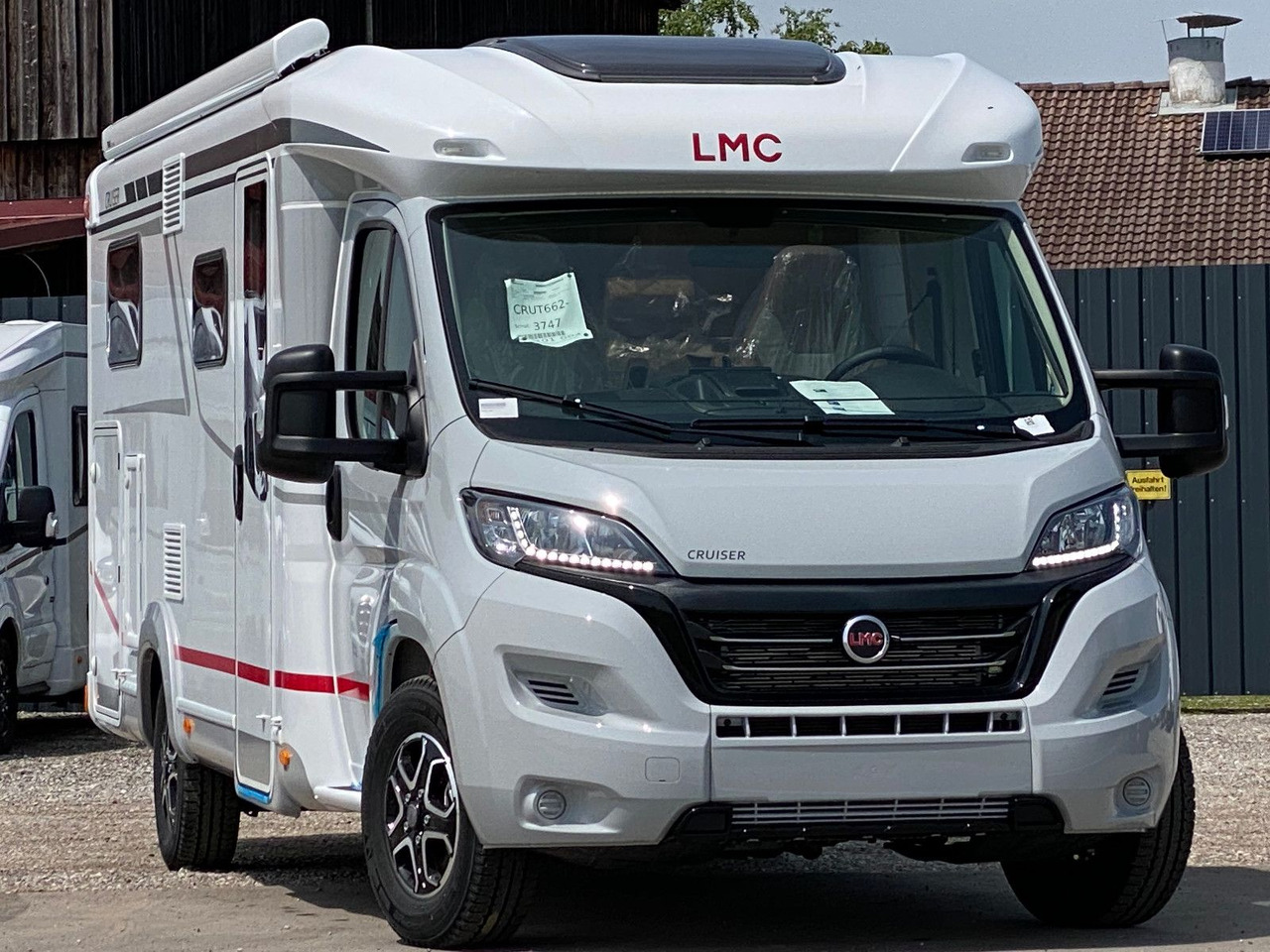 LMC T 662 Grey Selection, Markise,Navi, - Полуинтегриран кемпер: снимка 2 LMC T 662 Grey Selection, Markise,Navi, - Полуинтегриран кемпер: снимка 2