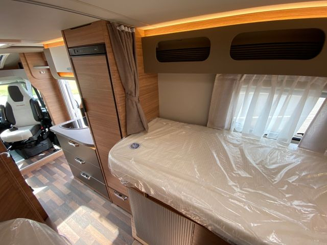 Нови Полуинтегриран кемпер Weinsberg CaraCompact 600 MEG EDITION [PEPPER]25 Modell: снимка 18