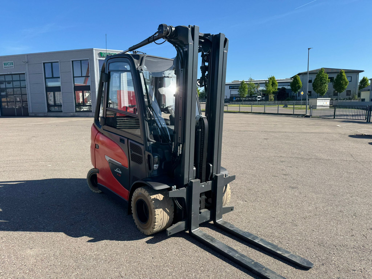 LINDE E35HL-01 - Електрокар: снимка 2 LINDE E35HL-01 - Електрокар: снимка 2