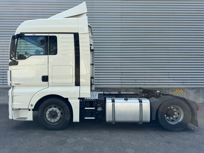 MAN TGX 18.500 XLX / Intarder / Roof Klima / 2 Tanks - Влекач: снимка 5 MAN TGX 18.500 XLX / Intarder / Roof Klima / 2 Tanks - Влекач: снимка 5