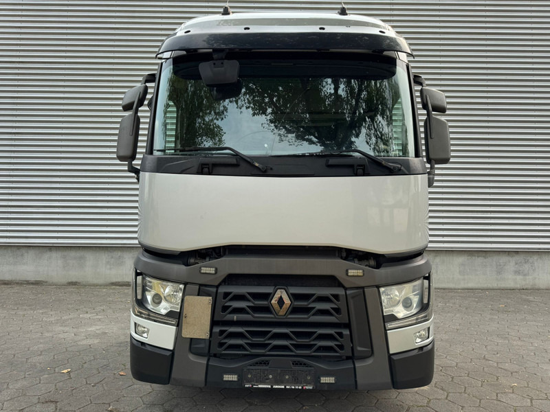 Renault T 460 / Refrigarator / Euro 6 / 2 Beds - Влекач: снимка 4 Renault T 460 / Refrigarator / Euro 6 / 2 Beds - Влекач: снимка 4