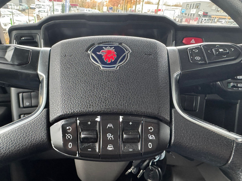 Влекач Scania R410 / Retarder / Night Klima / 2 Tanks / Full Air / TUV: 3-2026 / NL Truck: снимка 12 Влекач Scania R410 / Retarder / Night Klima / 2 Tanks / Full Air / TUV: 3-2026 / NL Truck: снимка 12