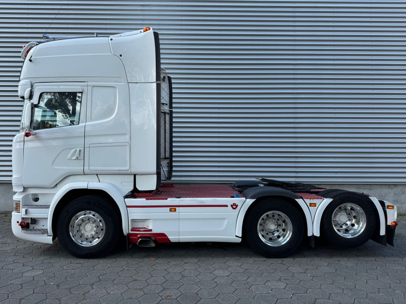 Scania R580 / V8 / Retarder / 6X2 / Roof Klima / TUV: 3-2025 / NL Truck - Влекач: снимка 5 Scania R580 / V8 / Retarder / 6X2 / Roof Klima / TUV: 3-2025 / NL Truck - Влекач: снимка 5