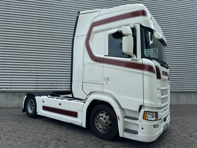 Scania S450 / Retarder / Full Air / Night Klima / 2 Tanks / TUV: 3-2026 / Belgium Truck - Влекач: снимка 2 Scania S450 / Retarder / Full Air / Night Klima / 2 Tanks / TUV: 3-2026 / Belgium Truck - Влекач: снимка 2