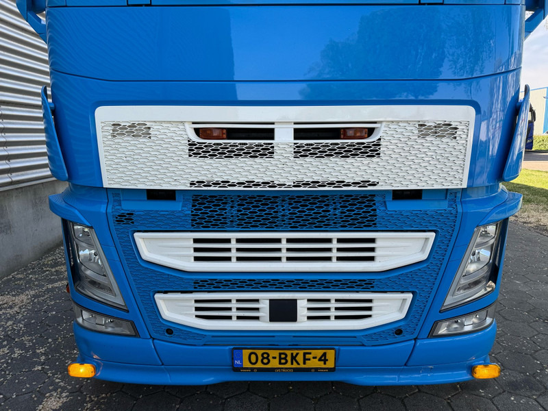 Влекач Volvo FH 460 / I-Shift / 2 Tanks / Tuv: 2-2026 / NL Truck: снимка 6