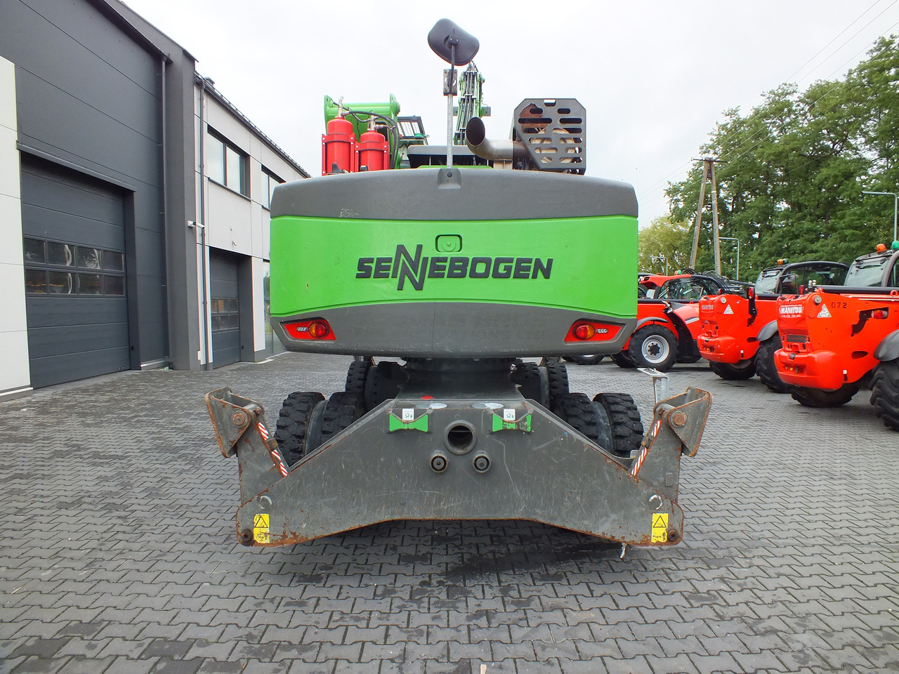 SENNEBOGEN 817E - Багер за манипулиране на материали за Строителна техника: снимка 4 SENNEBOGEN 817E - Багер за манипулиране на материали за Строителна техника: снимка 4