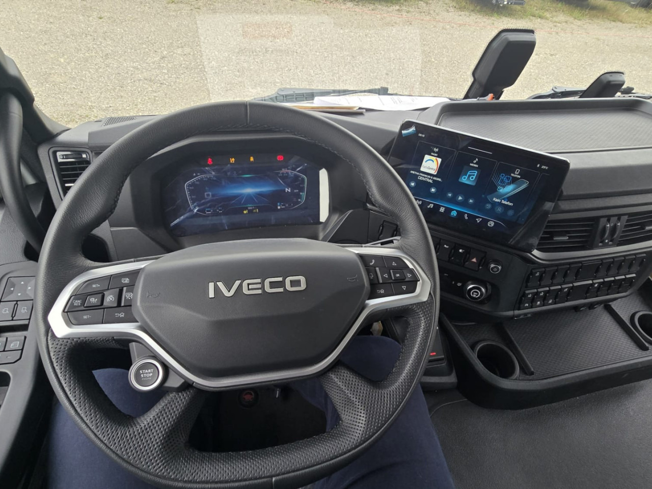 IVECO IVECO AD360X50Z HR OFF (XWay) Moser 2seiten Kipper - Самосвал камион: снимка 3 IVECO IVECO AD360X50Z HR OFF (XWay) Moser 2seiten Kipper - Самосвал камион: снимка 3