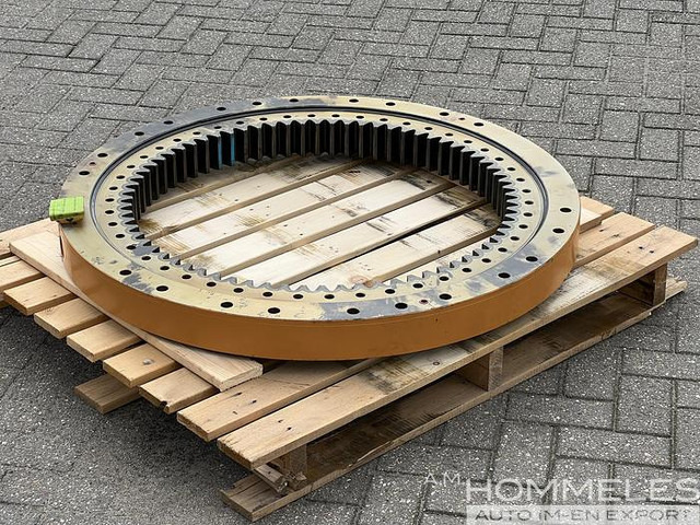 CNH INDUSTRIAL SLEWING RING H2239954 - Кран за камион: снимка 2 CNH INDUSTRIAL SLEWING RING H2239954 - Кран за камион: снимка 2